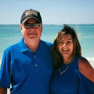 Meet your Posher, Cary